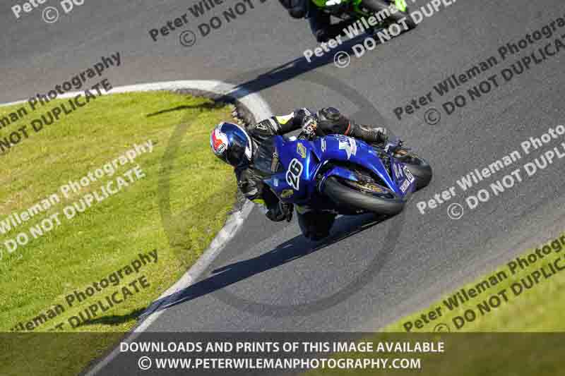 cadwell no limits trackday;cadwell park;cadwell park photographs;cadwell trackday photographs;enduro digital images;event digital images;eventdigitalimages;no limits trackdays;peter wileman photography;racing digital images;trackday digital images;trackday photos